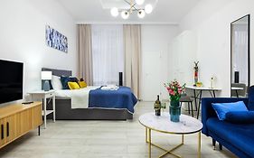 True Colors Old Town Apartments - Wawel & Vistula River - Homelike Krakow